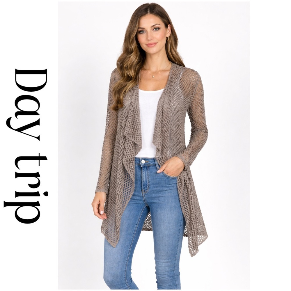 daytrip tan knit cardigan size XS